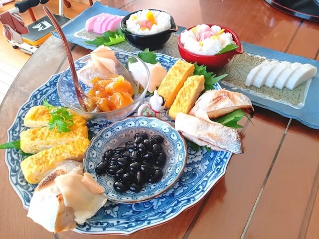 【明けましておめでとうございます??】おせち作りました