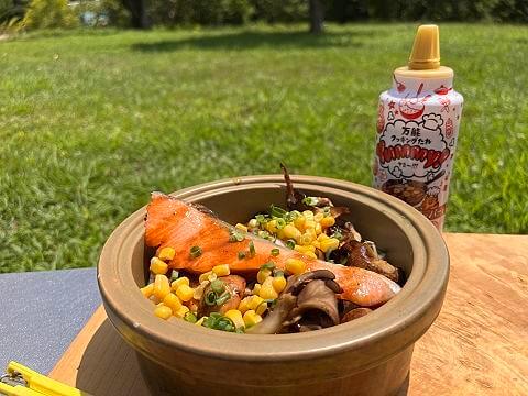 キノコと鮭の混ぜご飯